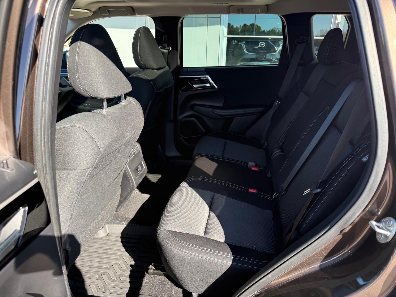 2022 Mitsubishi Outlander SE 4DR S-AWC Photo