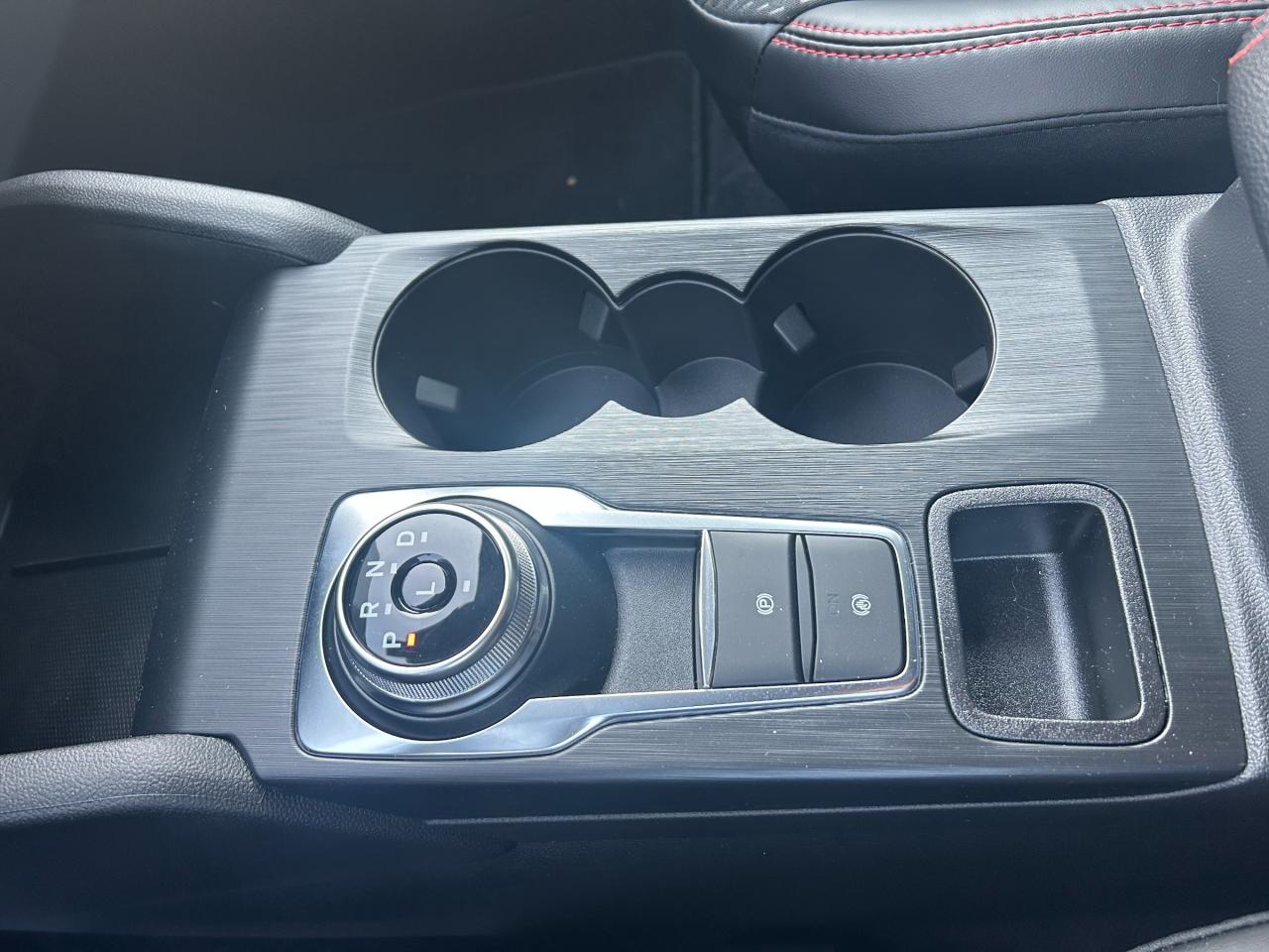 2025 Ford Escape ST-Line Select 4dr All-Wheel Drive Photo