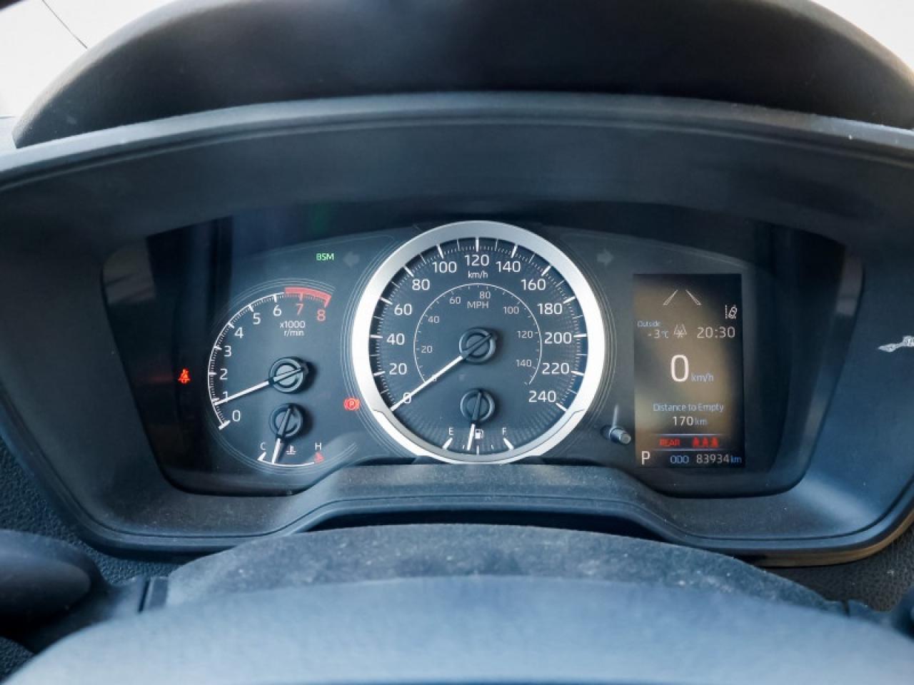 2020 Toyota Corolla LE Photo