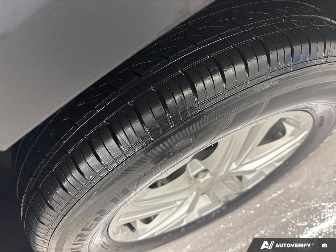 2024 GMC Terrain SLE 4dr All-Wheel Drive Photo