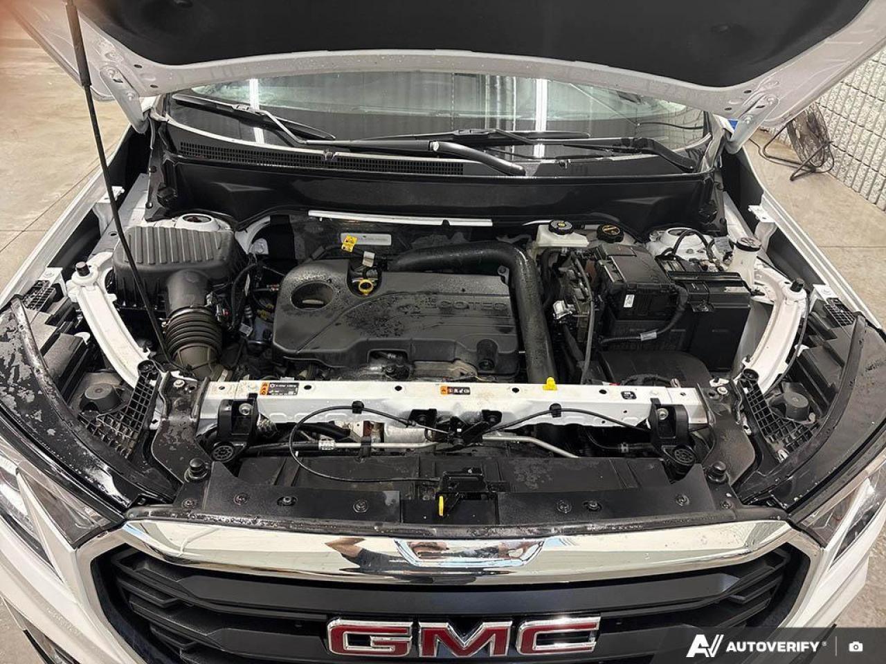 2024 GMC Terrain SLE 4dr All-Wheel Drive Photo