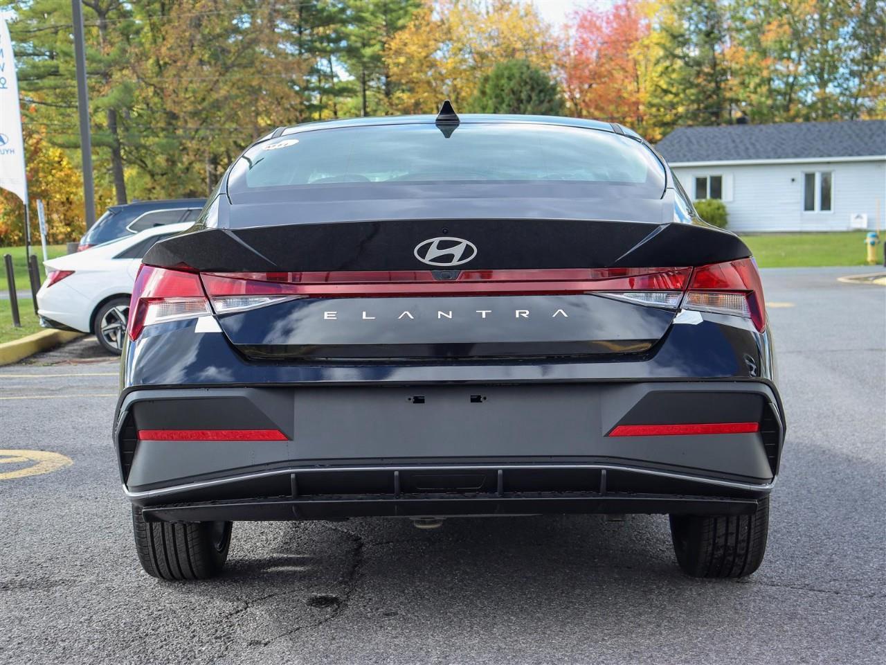 2025 Hyundai Elantra Preferred w/Tech Pkg 4dr Sedan Photo3