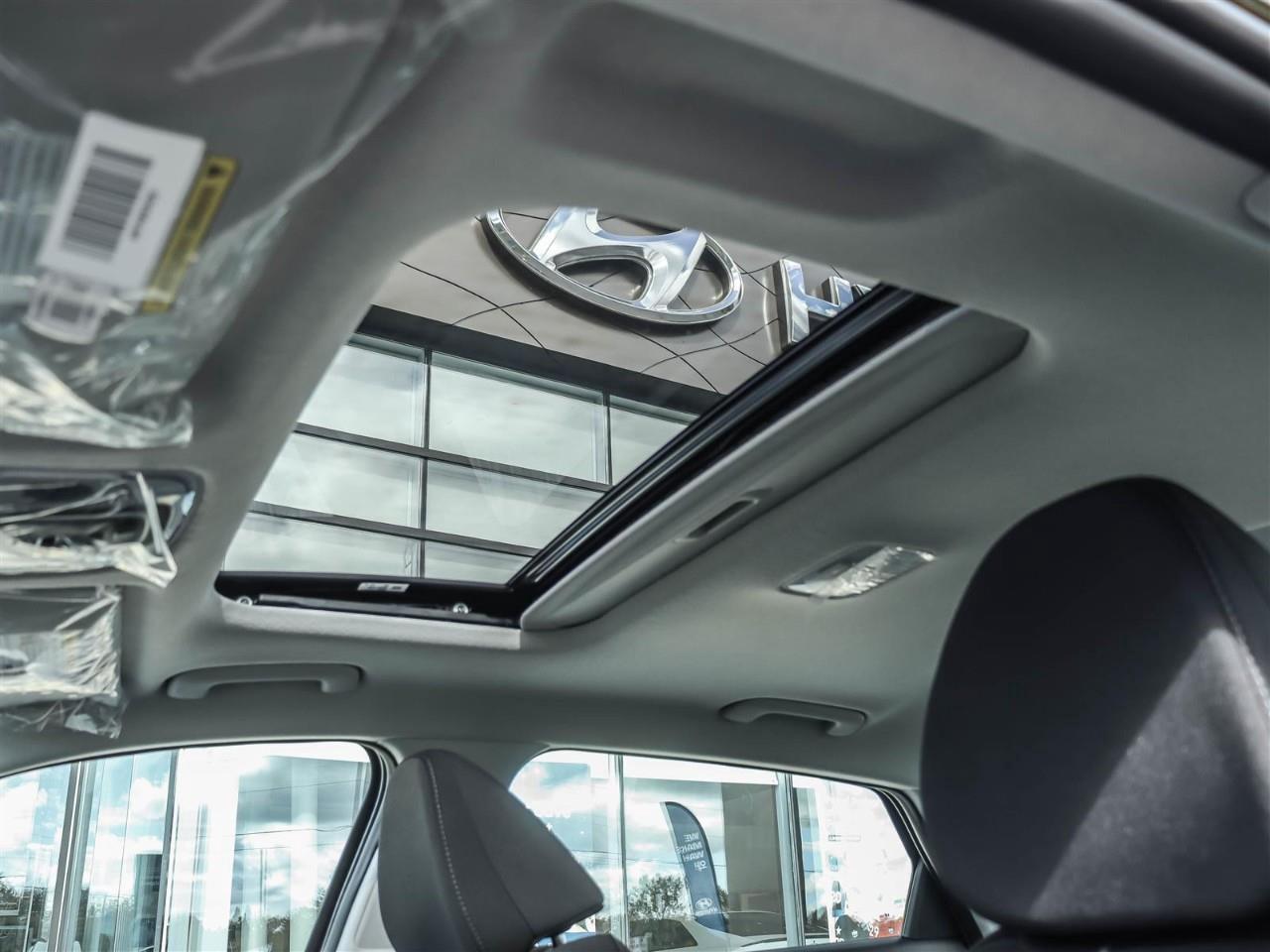 2025 Hyundai Elantra Preferred w/Tech Pkg 4dr Sedan Photo