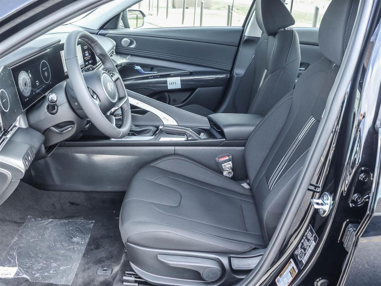 2025 Hyundai Elantra Preferred w/Tech Pkg 4dr Sedan Photo