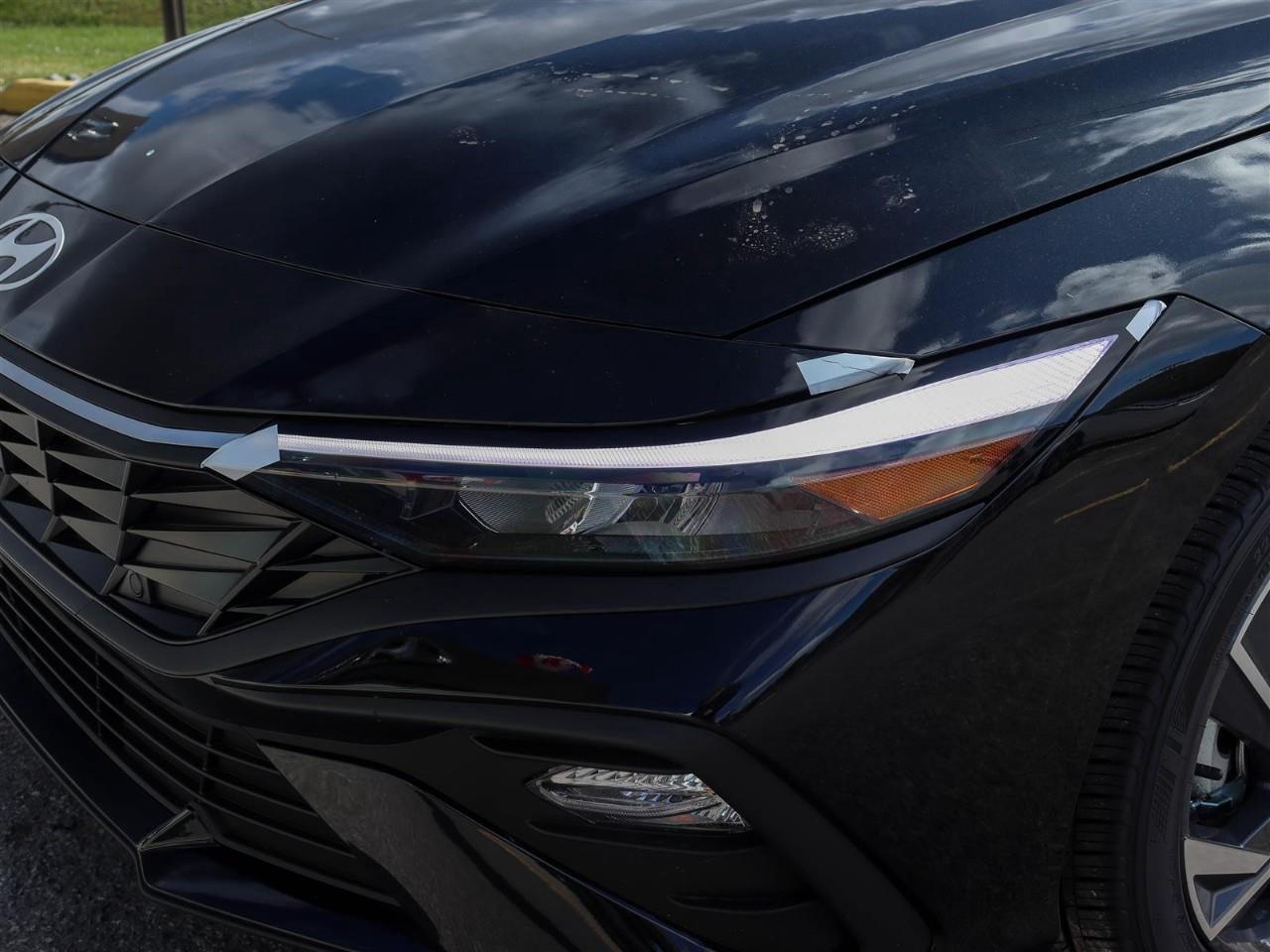 2025 Hyundai Elantra Preferred w/Tech Pkg 4dr Sedan Photo