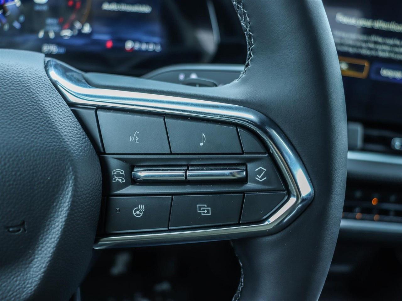 2026 Chevrolet Equinox AWD LT Photo