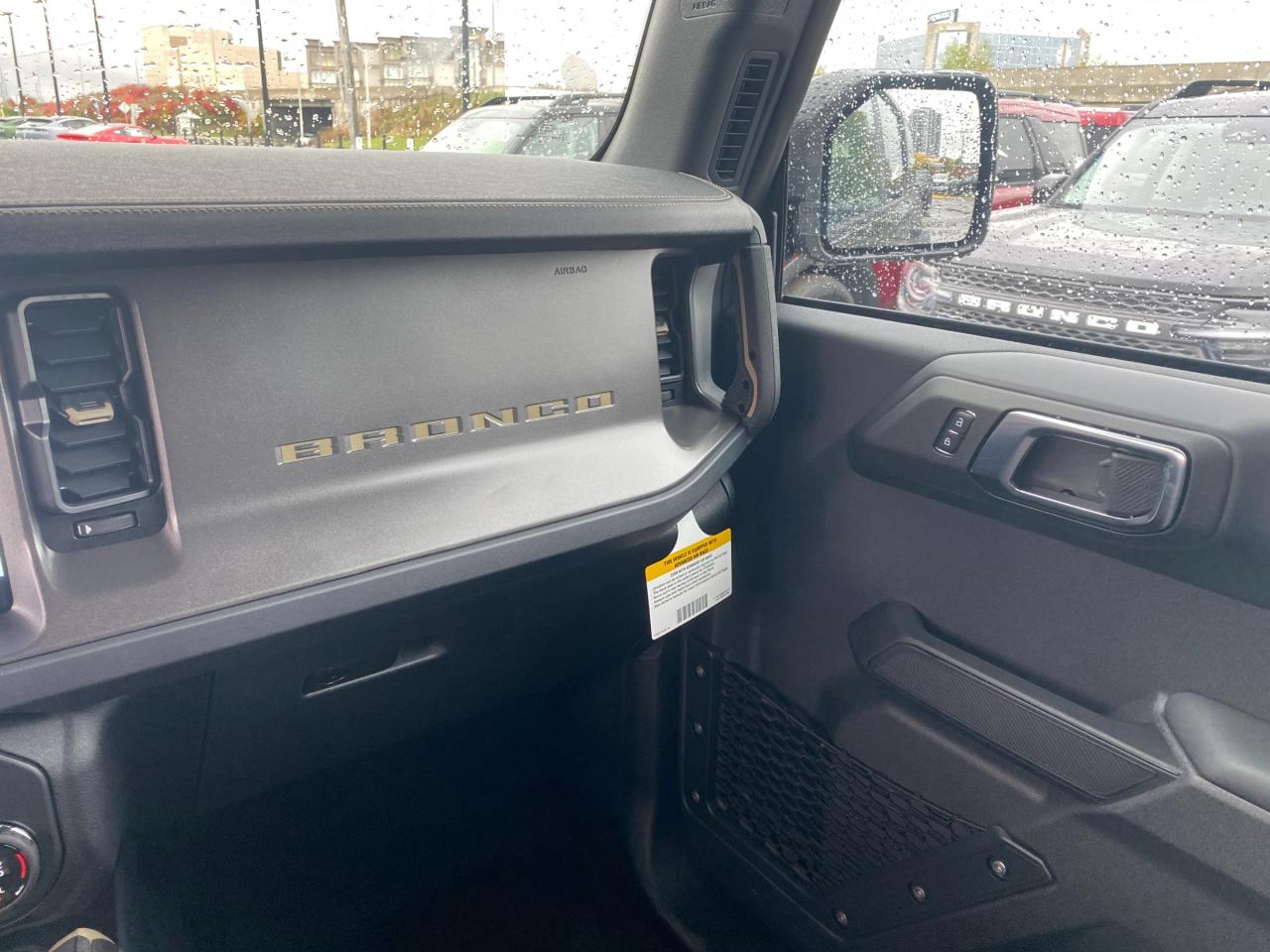 2025 Ford Bronco Badlands 4dr 4x4 Photo