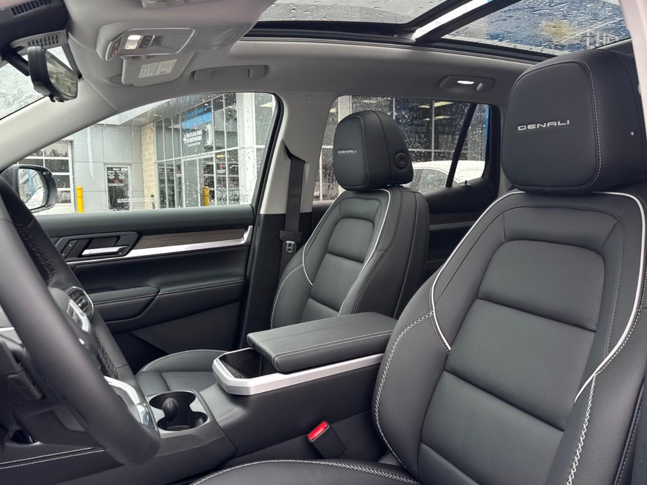 2026 GMC Terrain AWD Denali Photo