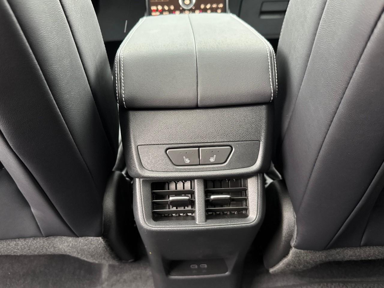 2026 GMC Terrain AWD Denali Photo