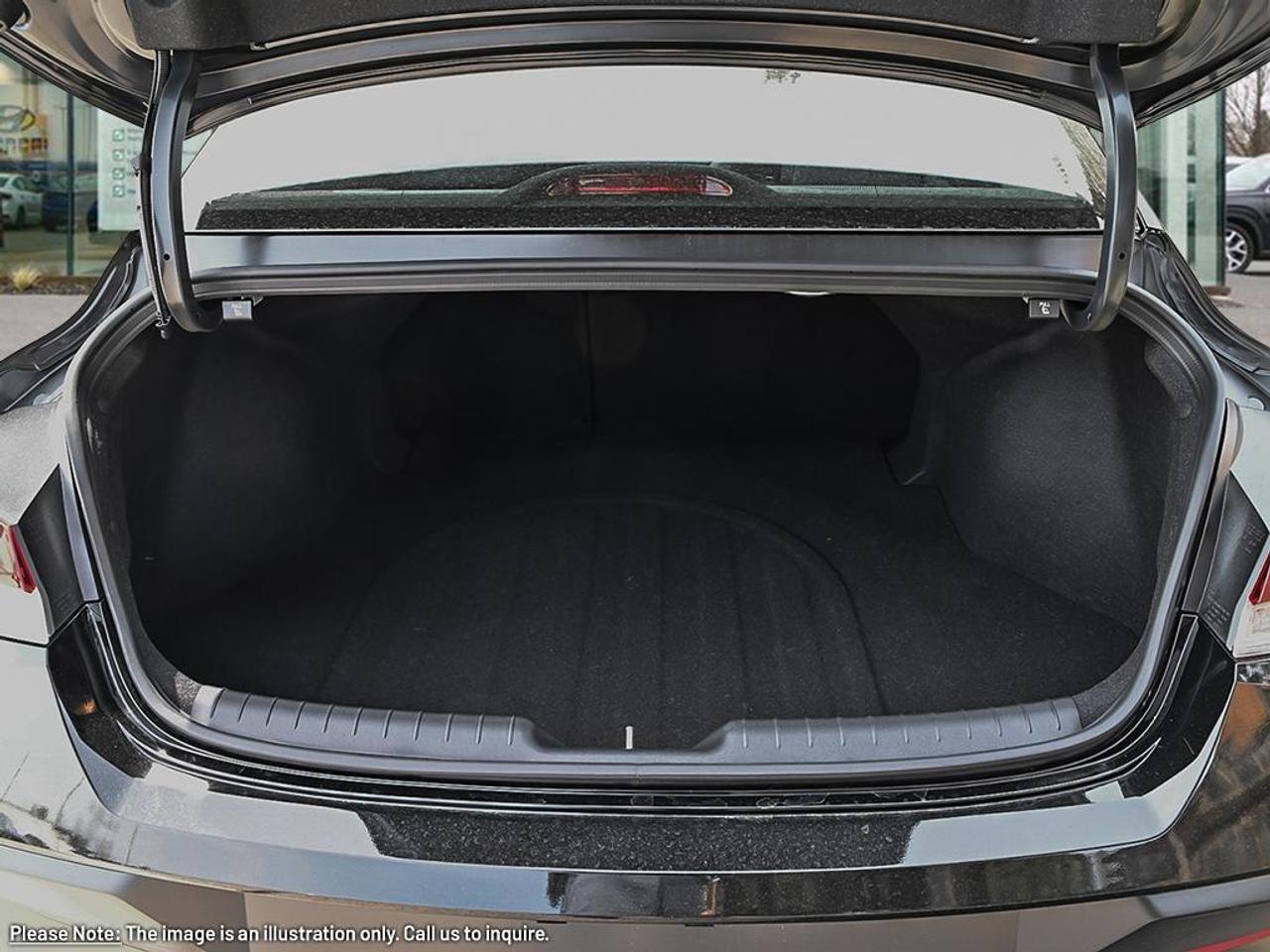 2026 Hyundai Elantra HEV  Photo