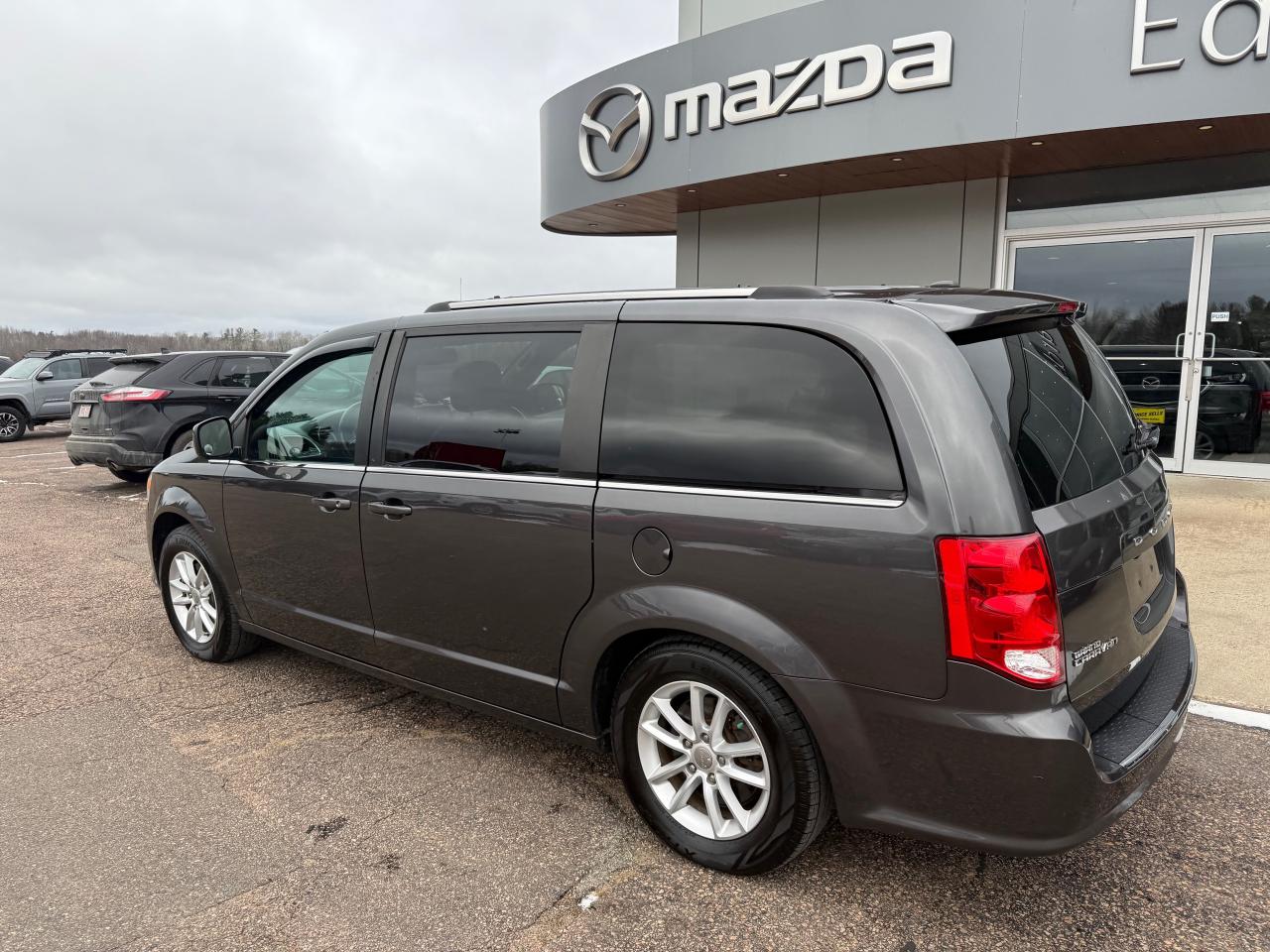 2019 Dodge Grand Caravan CVP/SXT Passenger Van Photo