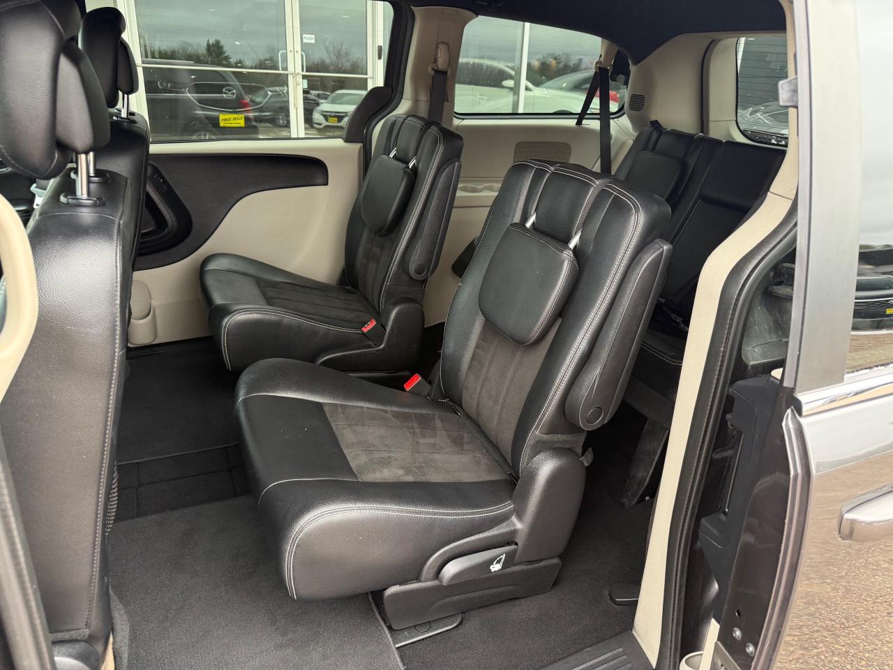 2019 Dodge Grand Caravan CVP/SXT Passenger Van Photo