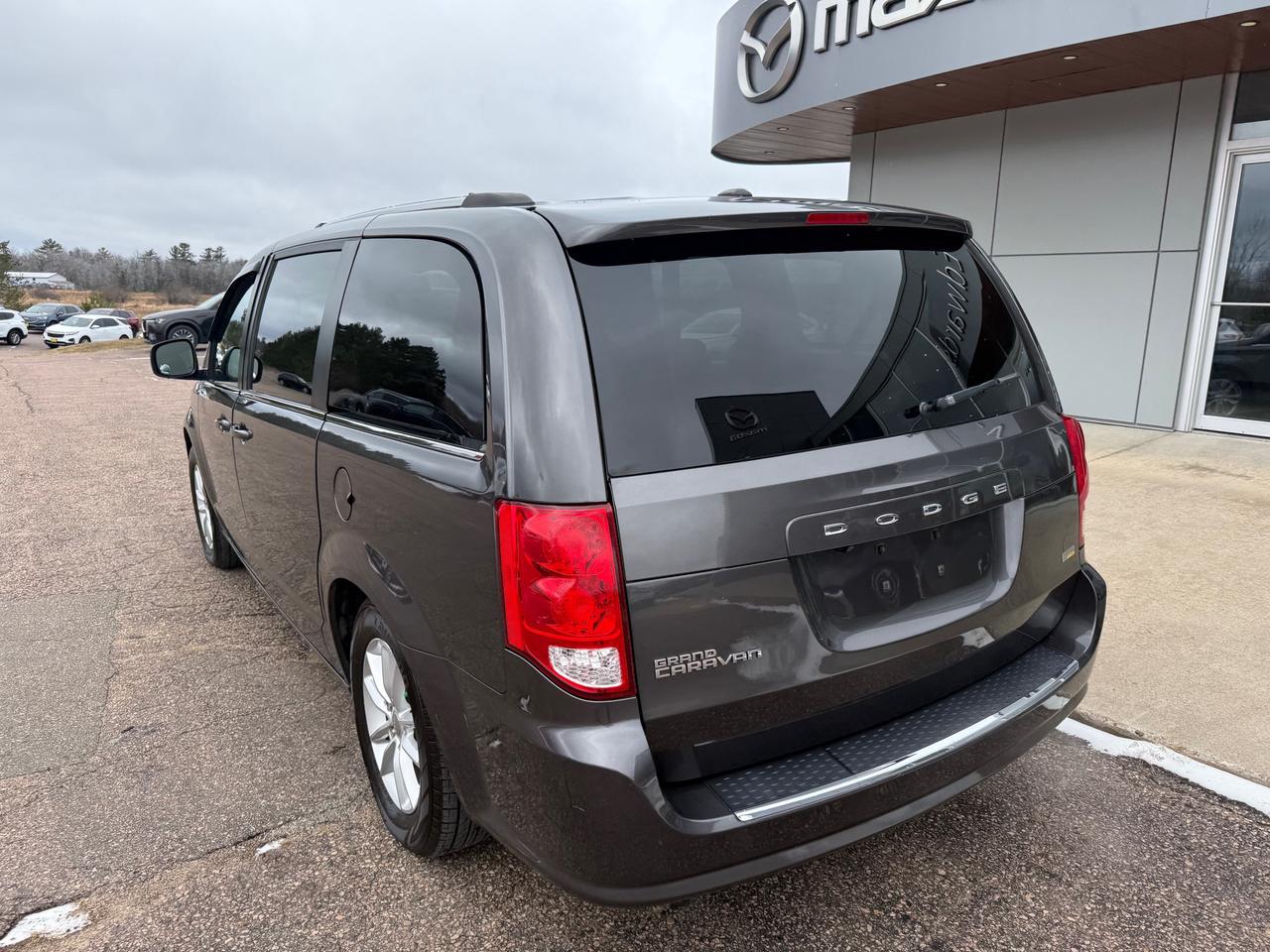2019 Dodge Grand Caravan CVP/SXT Passenger Van Photo