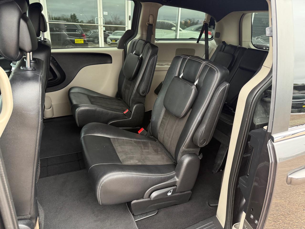 2019 Dodge Grand Caravan CVP/SXT Passenger Van Photo