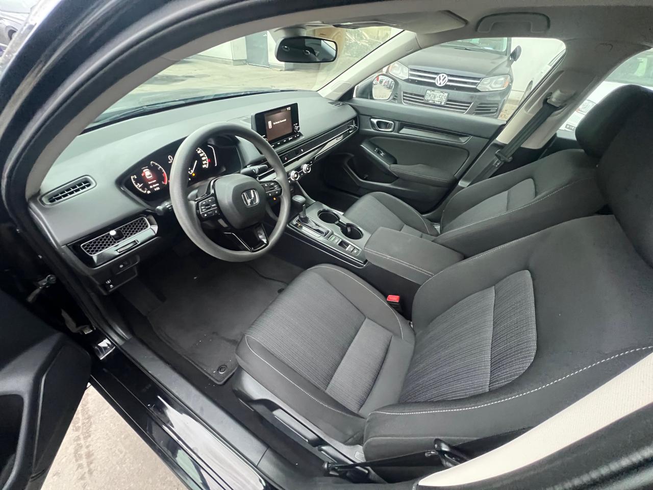 2022 Honda Civic LX 4dr Sedan Photo