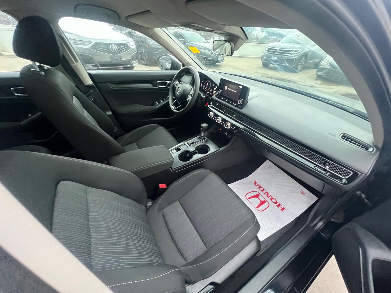 2022 Honda Civic LX 4dr Sedan Photo