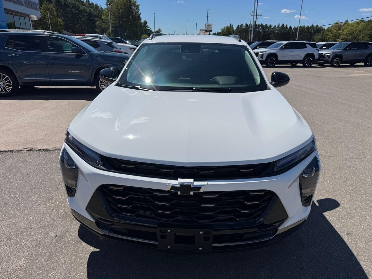 2025 Chevrolet Trax FWD 4dr ACTIV Photo