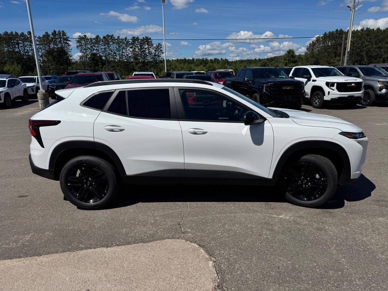 2025 Chevrolet Trax FWD 4dr ACTIV Photo