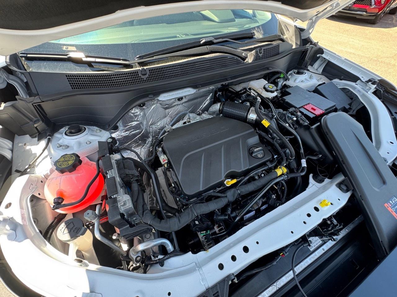 2025 Chevrolet Trax FWD 4dr ACTIV Photo