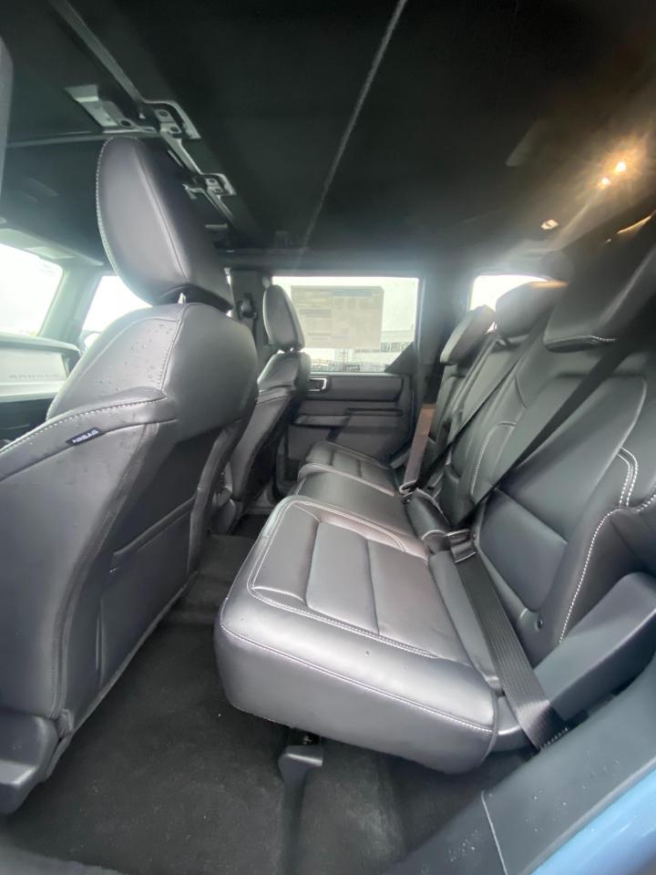 2025 Ford Bronco Outer Banks 4dr 4x4 Photo