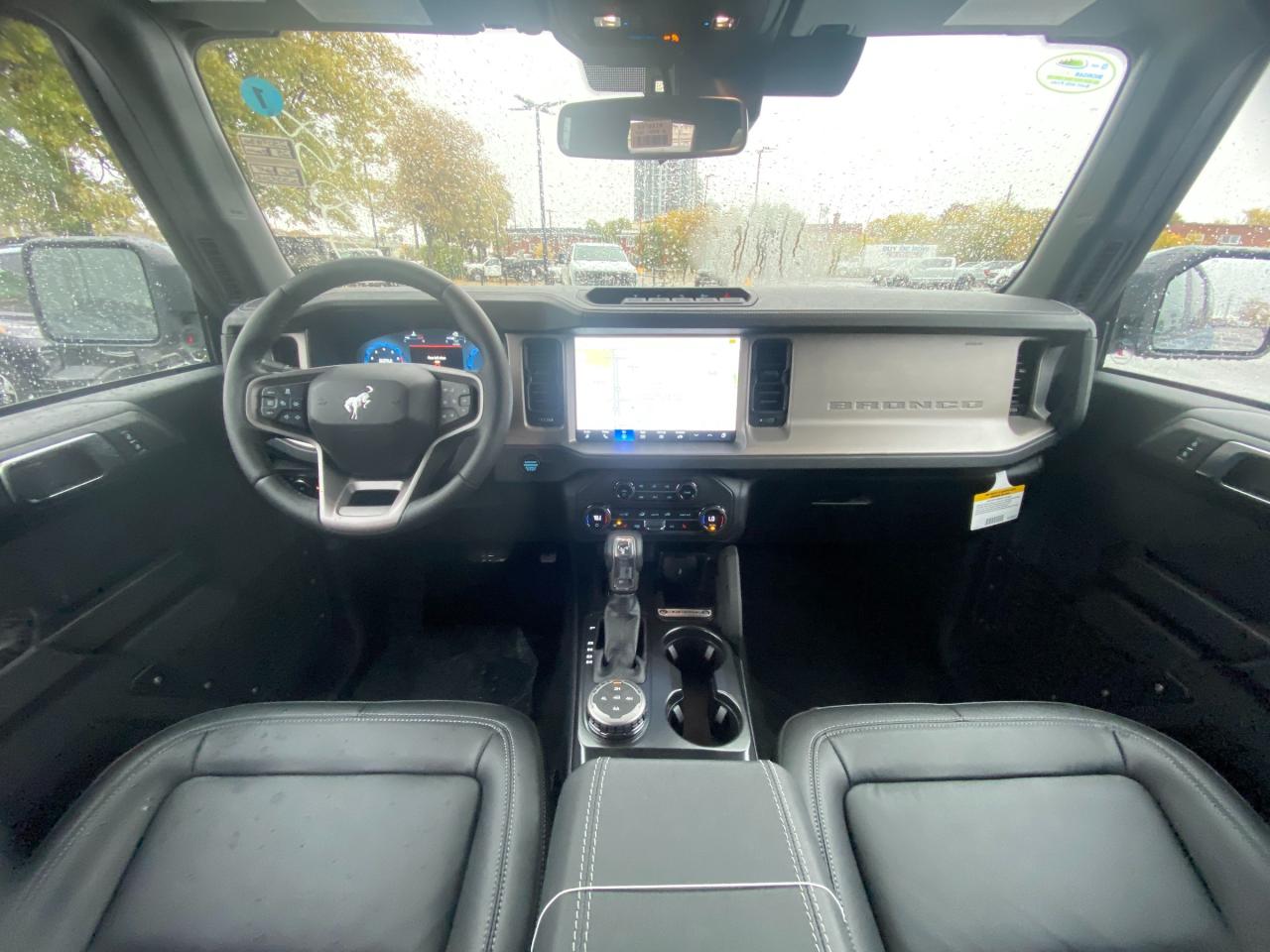 2025 Ford Bronco Outer Banks 4dr 4x4 Photo