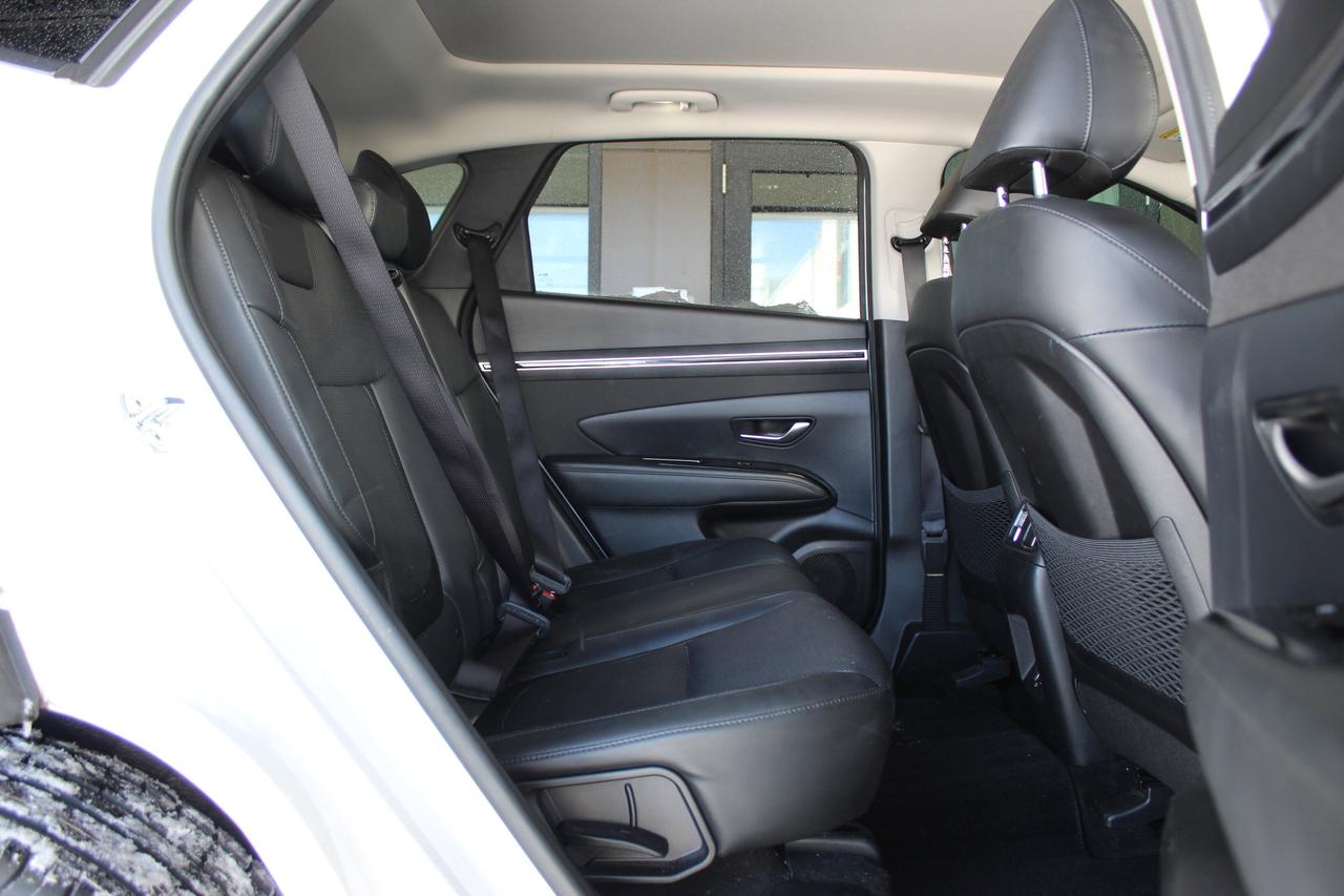 2023 Hyundai Tucson Urban Edition AWD 1-Owner Photo