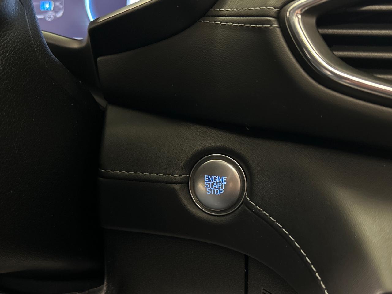 2023 Hyundai Santa Fe HEV Luxury 4dr All-Wheel Drive Photo