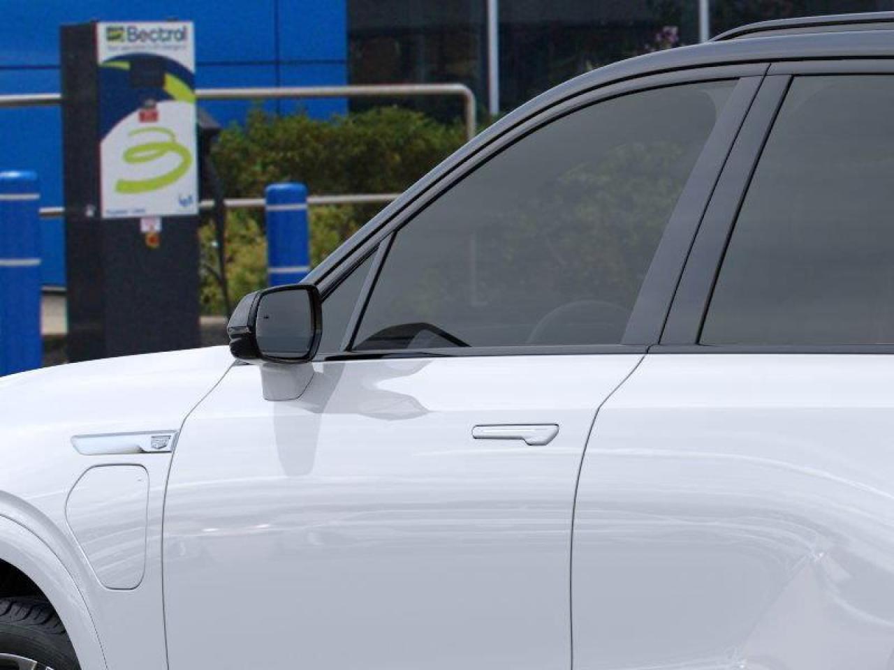 2026 Cadillac VISTIQ Platinum 4dr All-Wheel Drive Photo