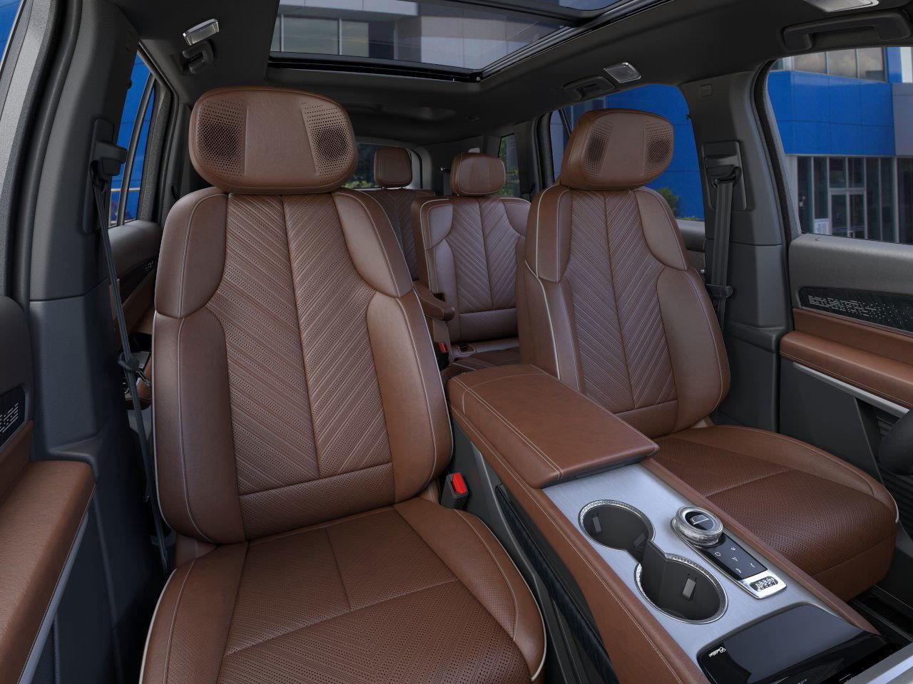 2026 Cadillac VISTIQ Platinum 4dr All-Wheel Drive Photo