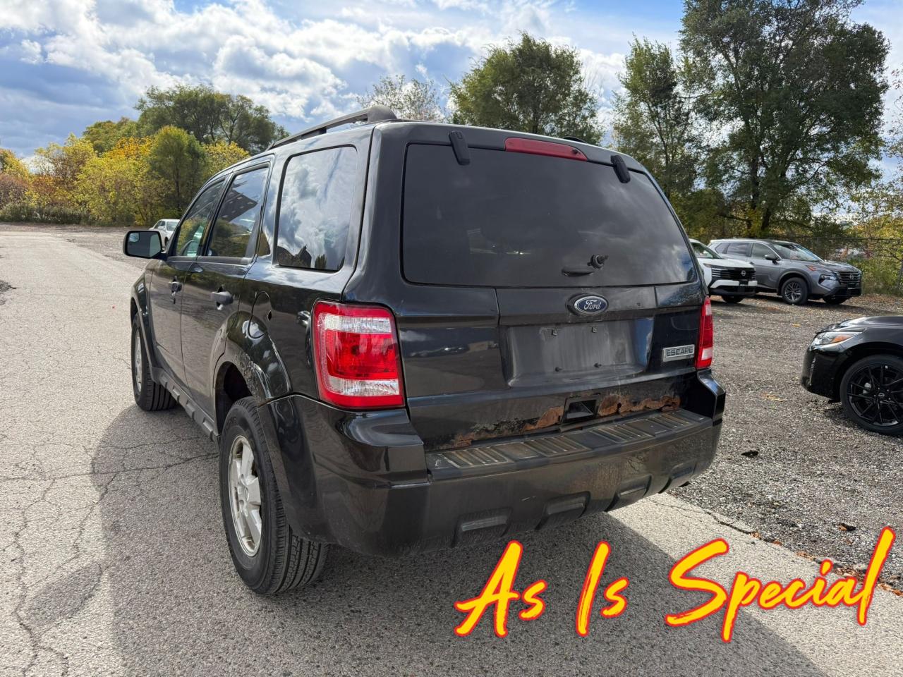 2011 Ford Escape XLT Automatic 2.5L 4dr Front-Wheel Drive Photo