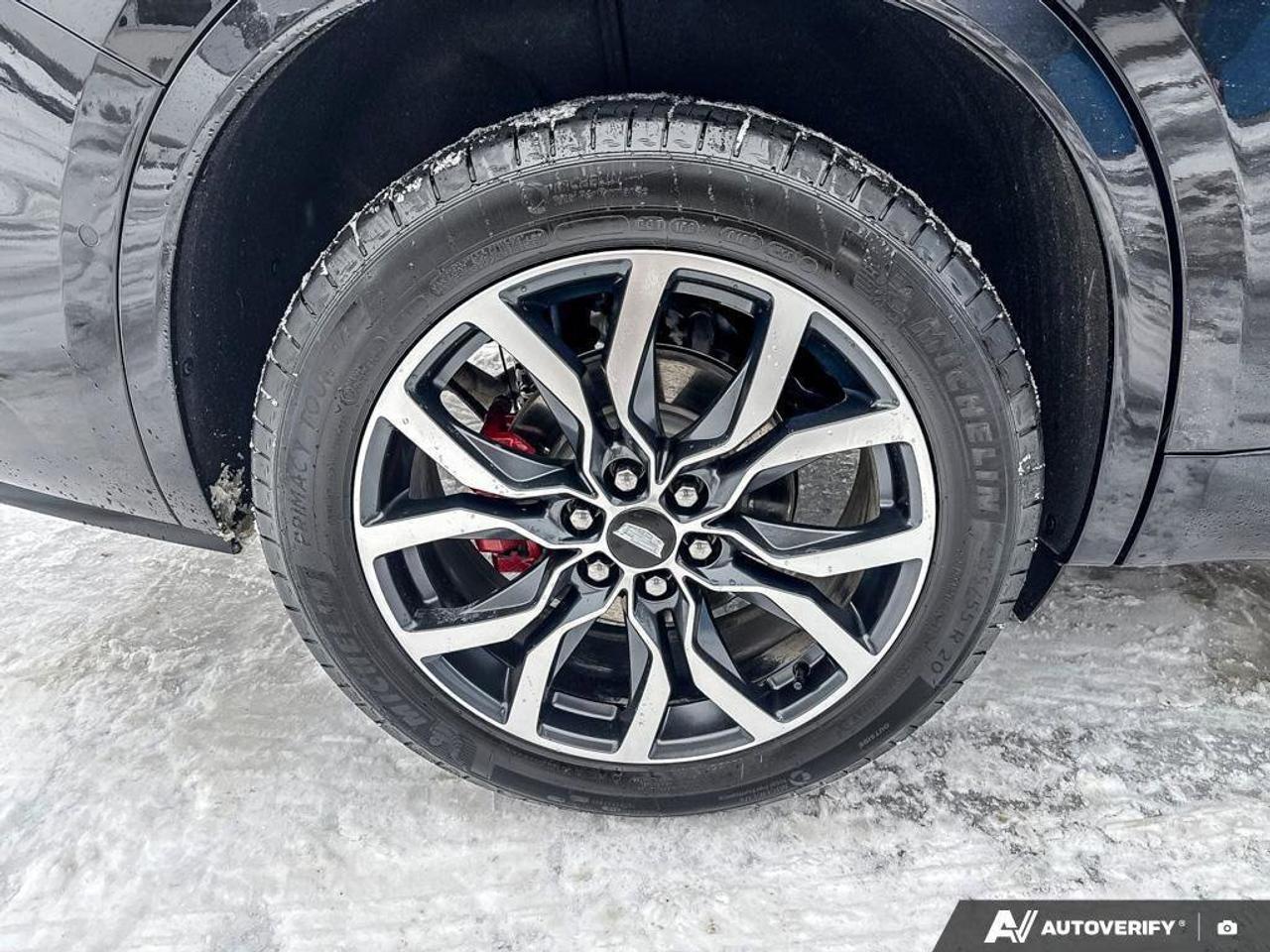 2025 Cadillac XT6 AWD Sport   LOADED, SURROUND VISION RECORDER, AIR Photo