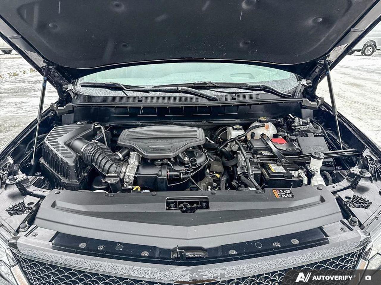 2025 Cadillac XT6 AWD Sport   LOADED, SURROUND VISION RECORDER, AIR Photo