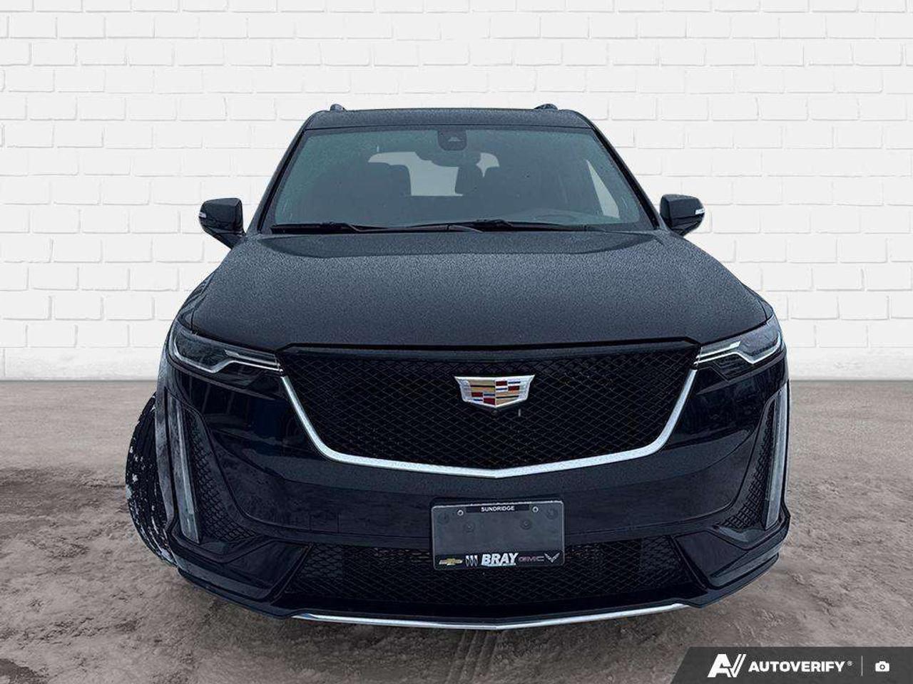 2025 Cadillac XT6 LOADED. SURROUND VISION RECORDER. AIR IONIZER. CERTIFIED. Photo