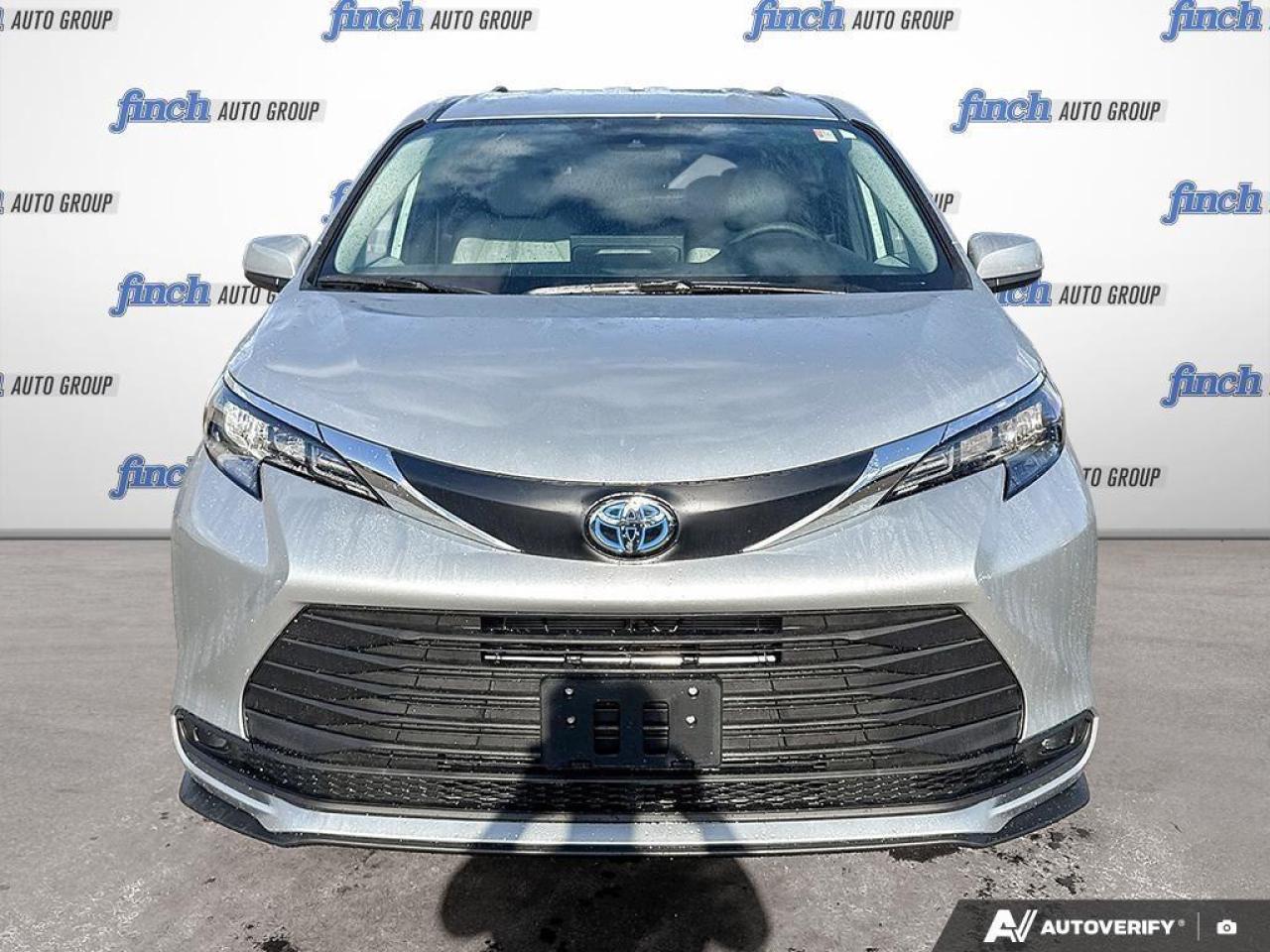 2025 Toyota Sienna LE 8-Passenger 4dr All-Wheel Drive Passenger Van Photo