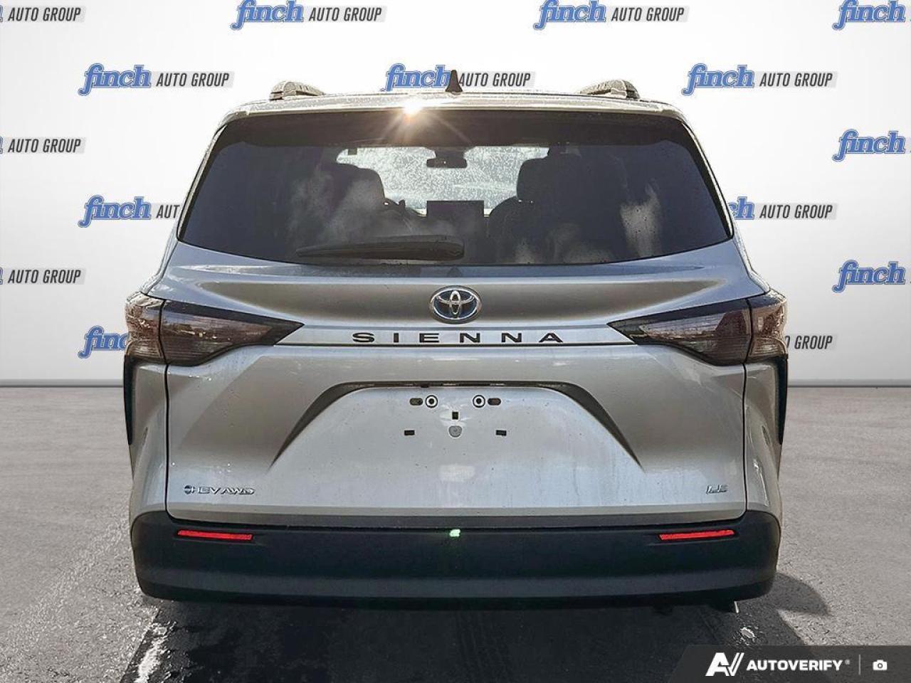 2025 Toyota Sienna LE 8-Passenger 4dr All-Wheel Drive Passenger Van Photo