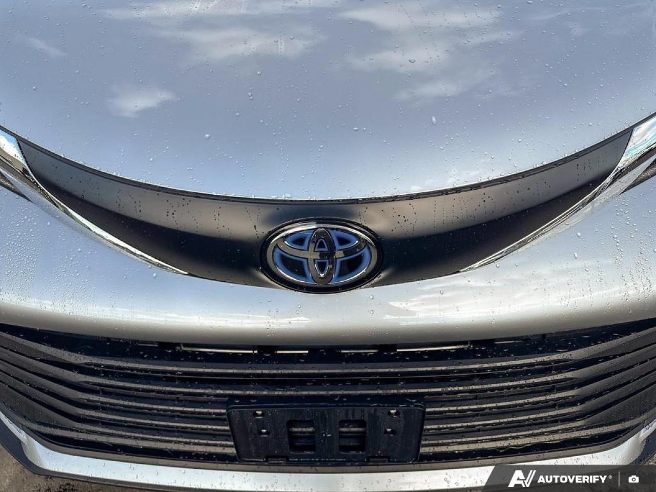 2025 Toyota Sienna LE 8-Passenger 4dr All-Wheel Drive Passenger Van Photo