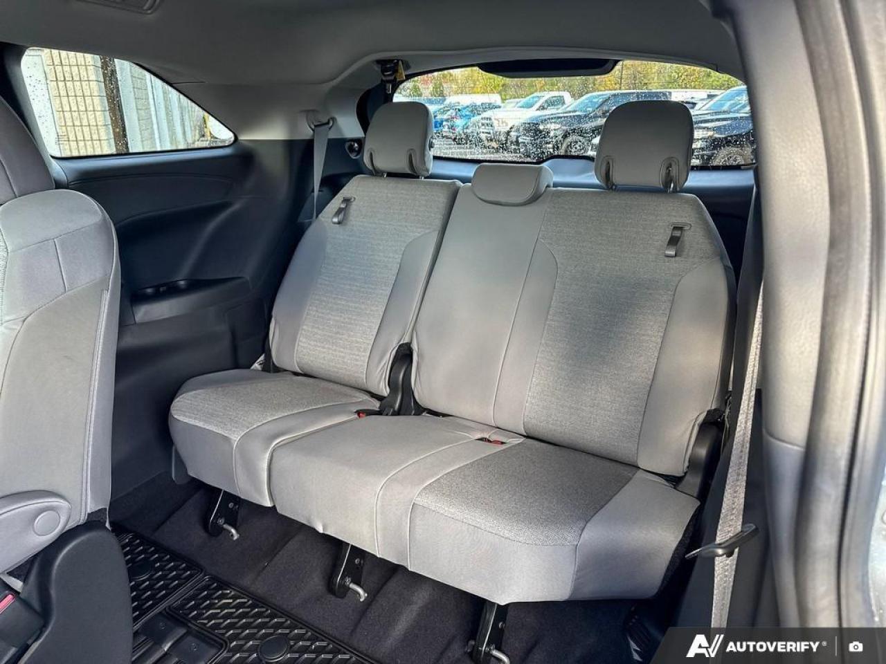 2025 Toyota Sienna LE 8-Passenger 4dr All-Wheel Drive Passenger Van Photo