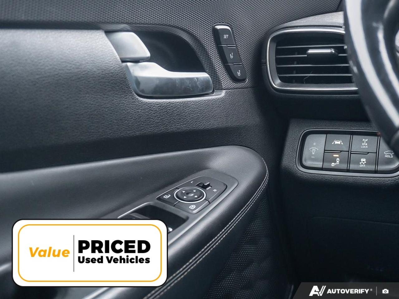 2019 Hyundai Santa Fe  Photo