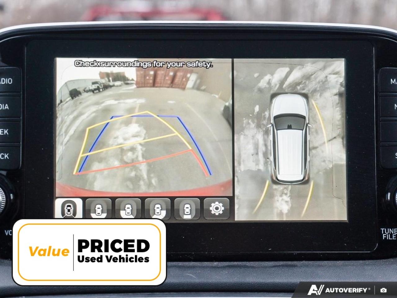 2019 Hyundai Santa Fe  Photo