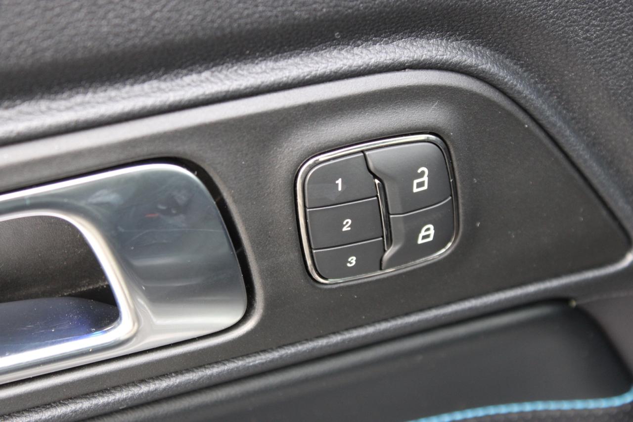 2018 Ford Mustang GT Premium Coupe   No Accident   Clean Carfax   Sa Photo