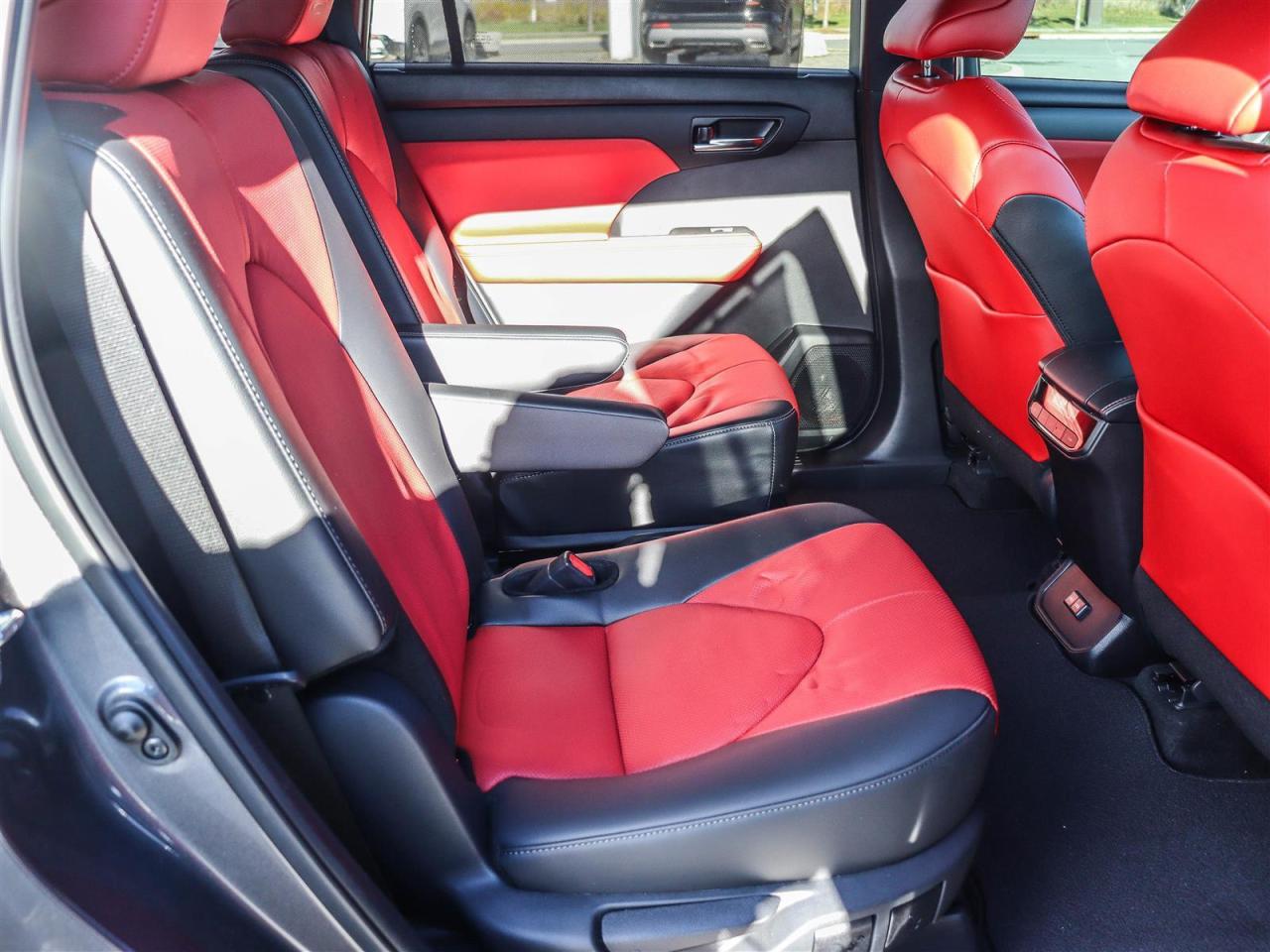 2024 Toyota Highlander XSE 4dr All-Wheel Drive Photo