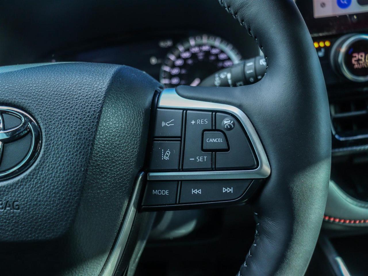 2024 Toyota Highlander XSE 4dr All-Wheel Drive Photo