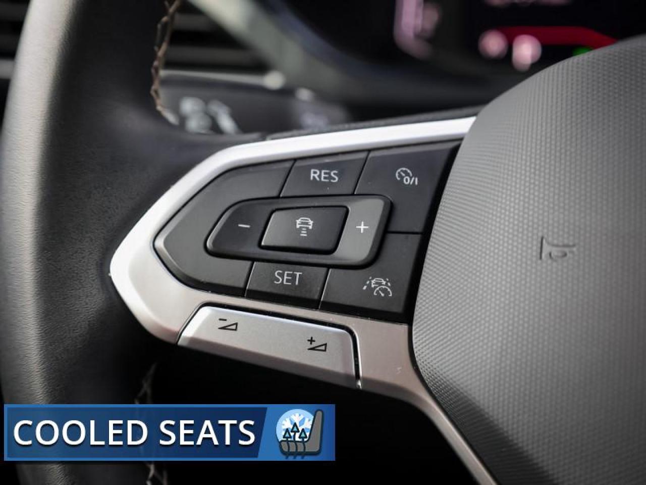 2023 Volkswagen Taos Highline Photo