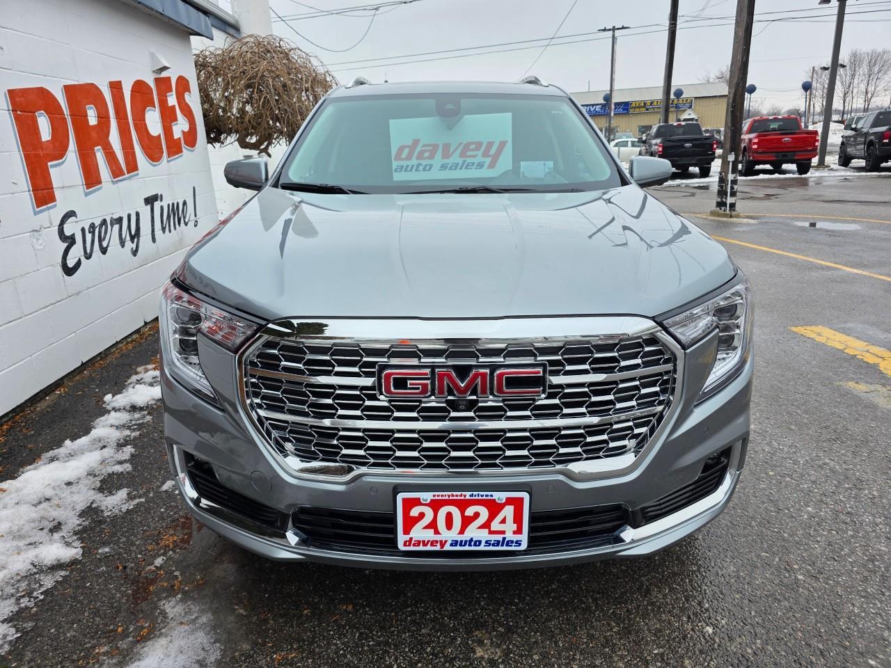 2024 GMC Terrain Denali 4dr All-Wheel Drive Photo