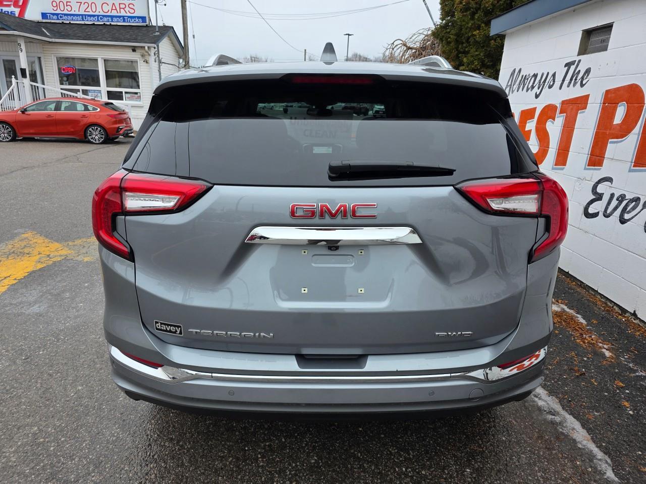 2024 GMC Terrain Denali 4dr All-Wheel Drive Photo