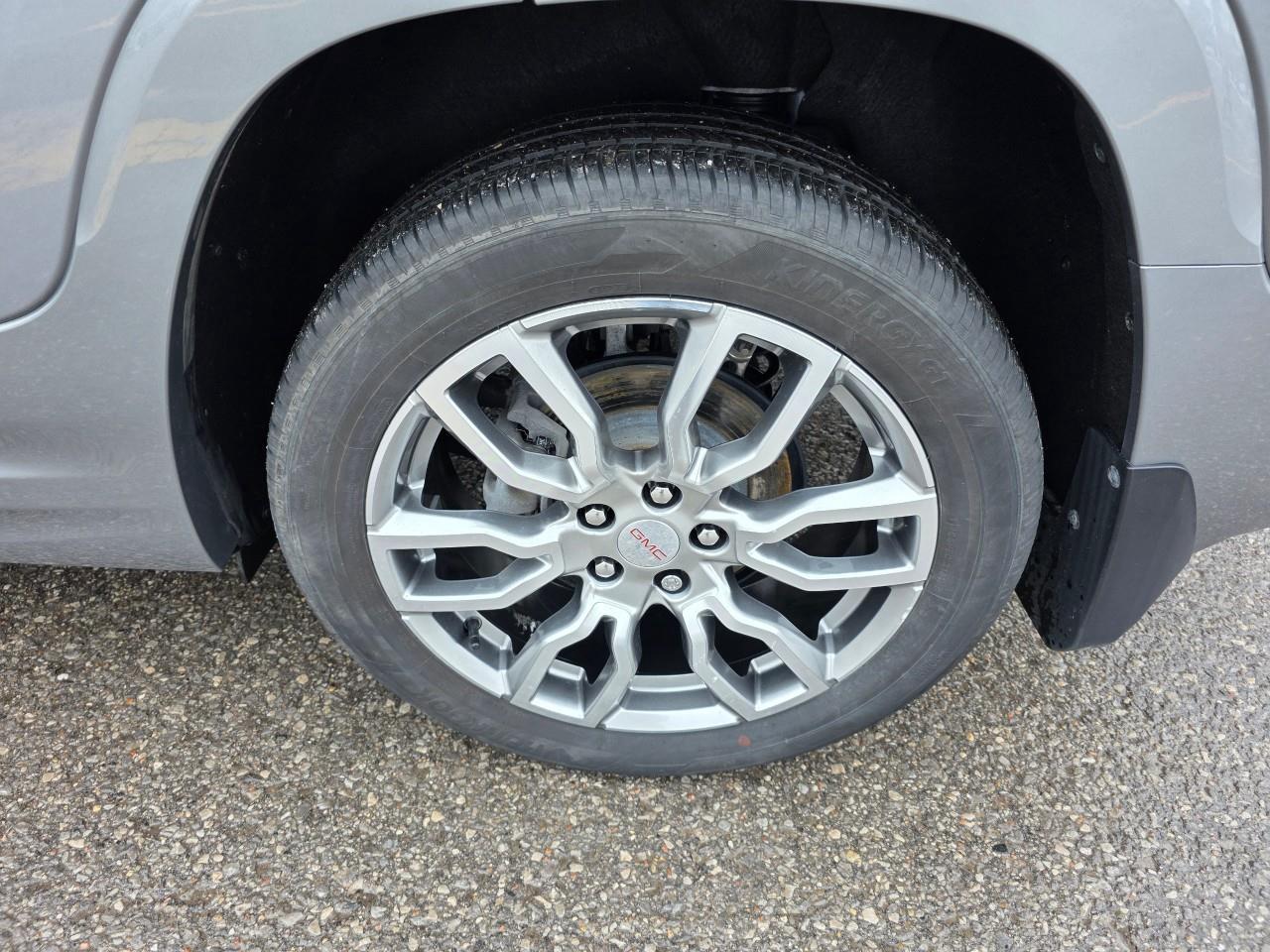 2024 GMC Terrain Denali 4dr All-Wheel Drive Photo