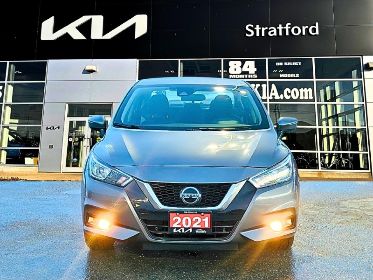 2021 Nissan Versa SV Photo