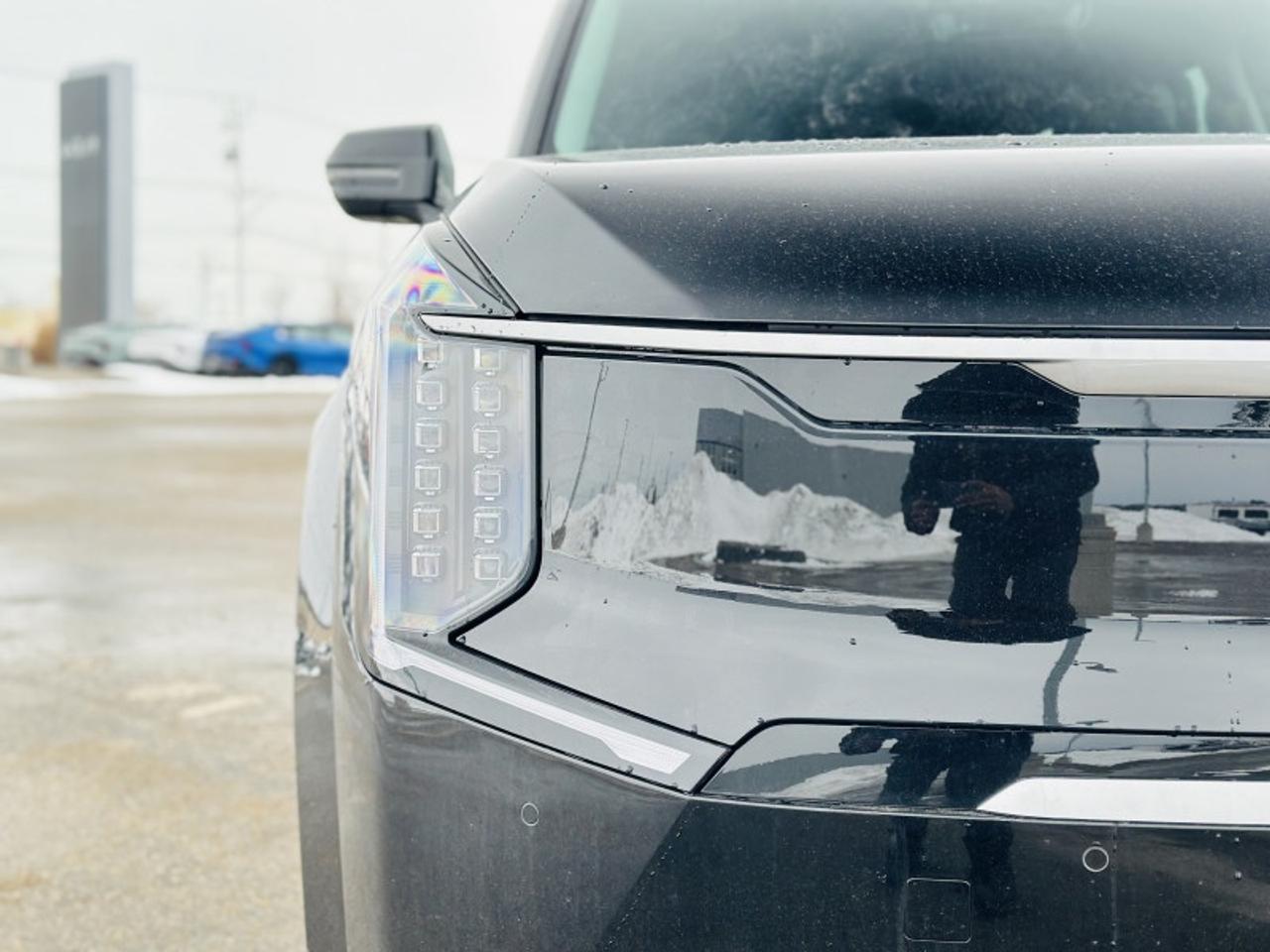 2026 Kia EV9 W/PLUS PACKAGE Photo