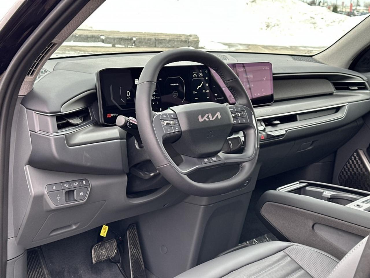 2026 Kia EV9 W/PLUS PACKAGE Photo