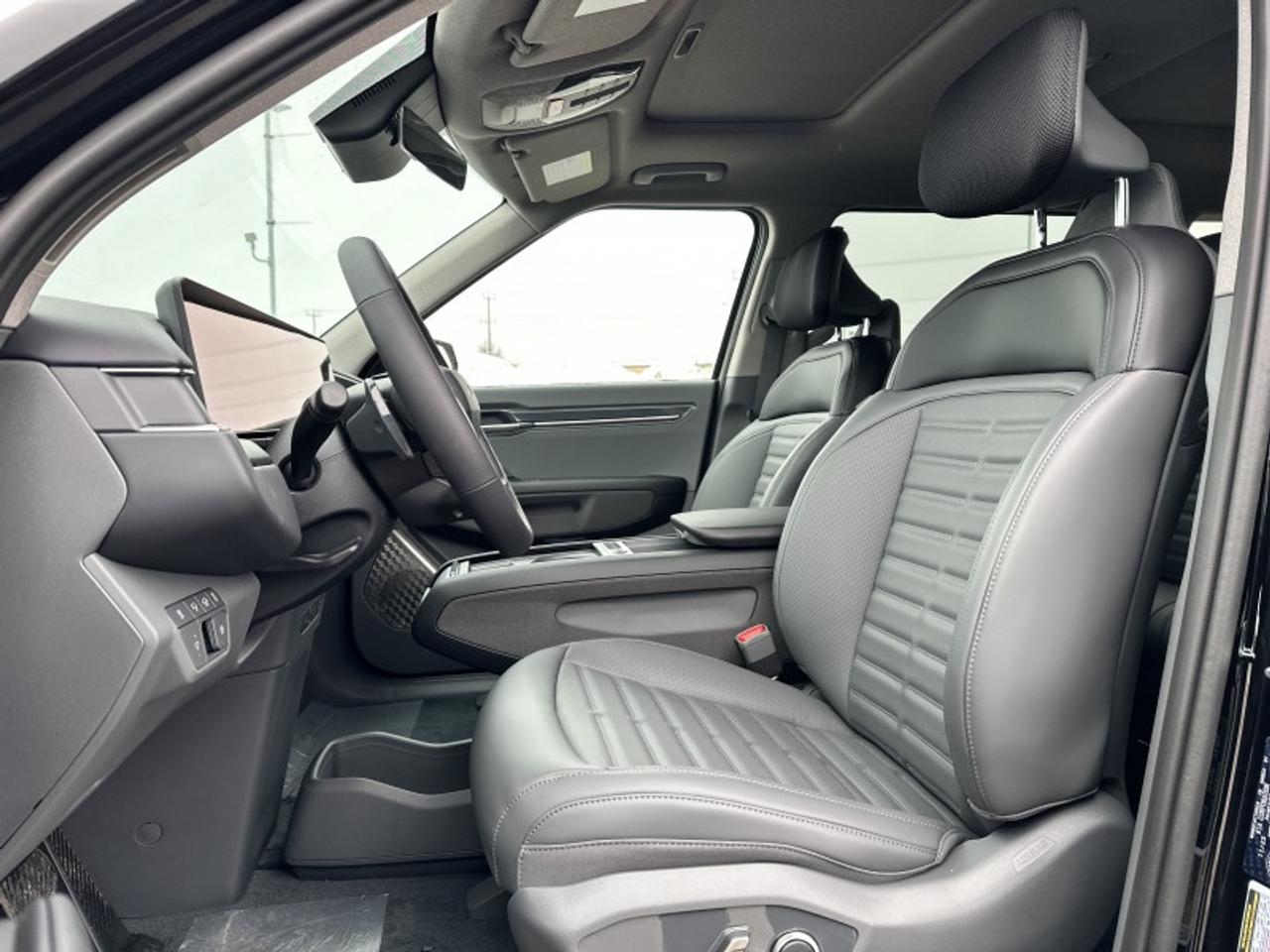 2026 Kia EV9 W/PLUS PACKAGE Photo